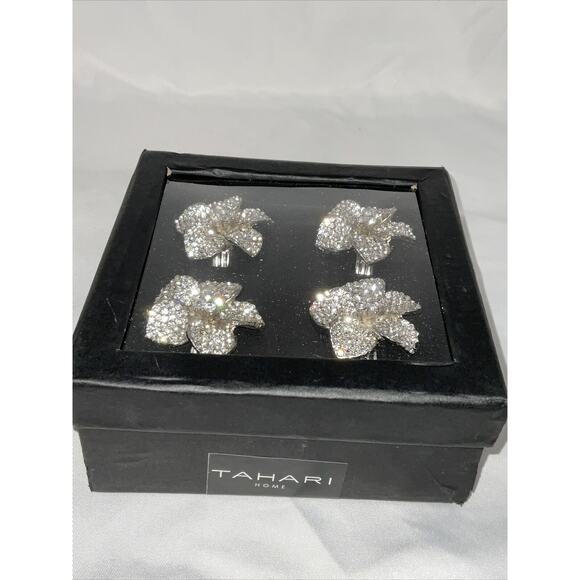 NEW TAHARI HOME RHINESTONE NAPKIN RING SET FLOWER Crystal Silver Jeweled - Picture 4 of 6
